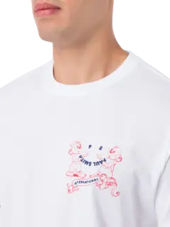 تيشرت بطبعة عبارة "Happy International"