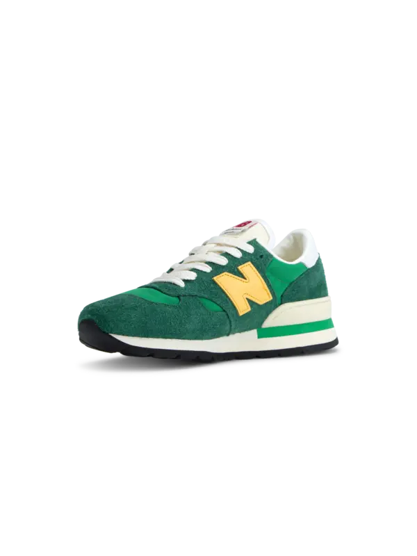 990 V2 Made in USA Sneakers