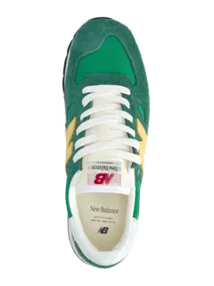 990 V2 Made in USA Sneakers