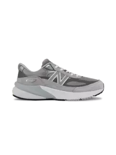 سنيكرز 990 برقبة منخفضة