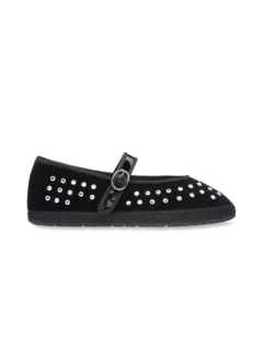 /original/MAEBLACK_CONS_Black_1.png_convert-240x320