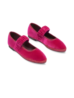 /original/MAFALDAPLUM_CONS_Red_2.png_convert-240x320