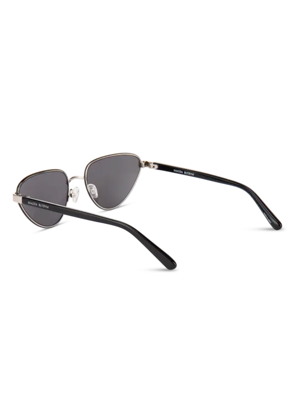 نظارة شمسية من ماجدا بوتريم × ليندا