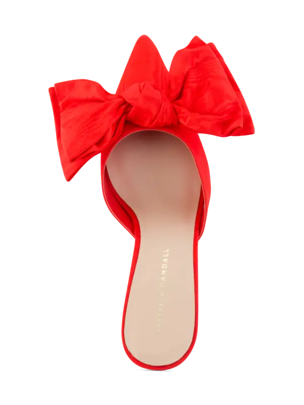 /original/MARGOTRED_LORA_Red_5.png_convert-600x800