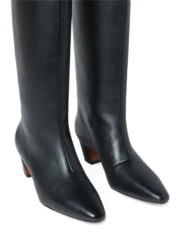 /original/MARLEY_LORA_BLACK_3.png_convert-600x800