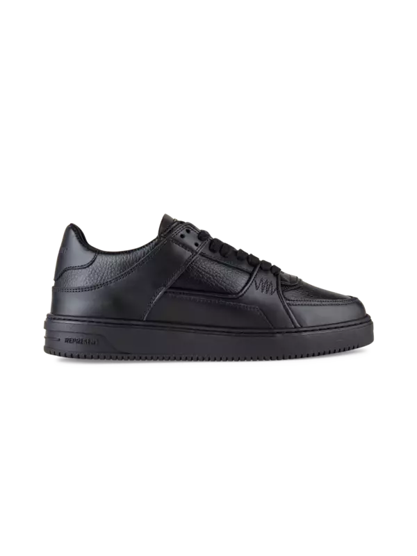 سنيكرز أبيكس