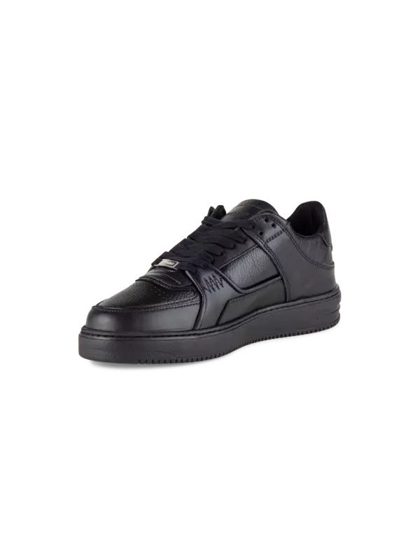 سنيكرز أبيكس