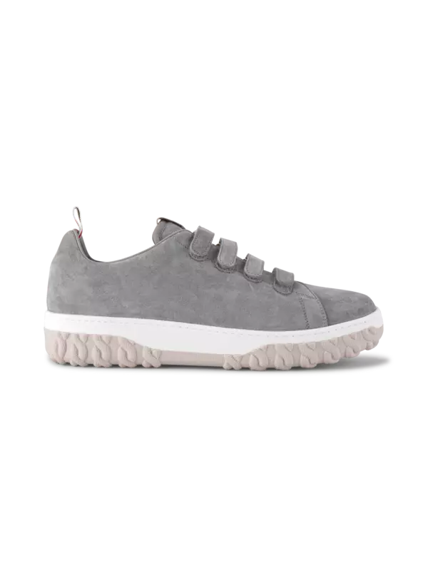 Mens name brand shoes deals
