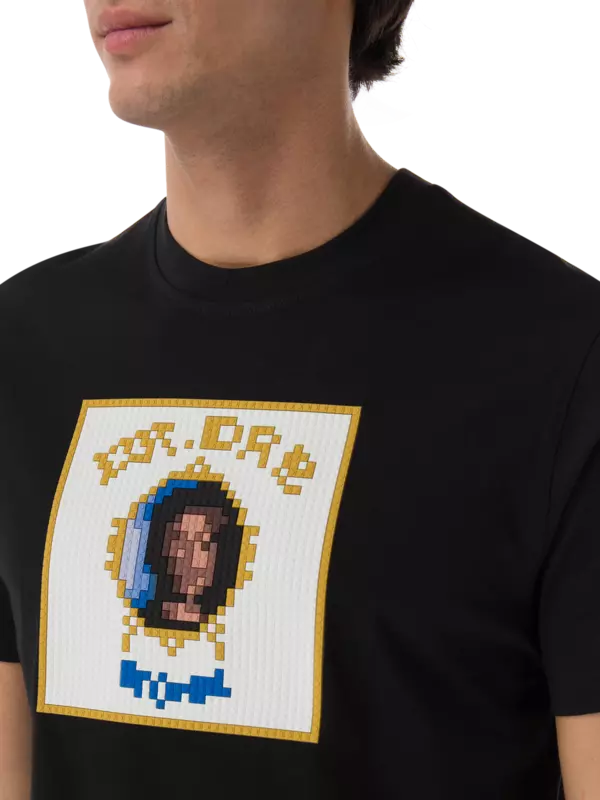 /original/MHEB08BCT03_8BIT_Black_4.png_convert-600x800