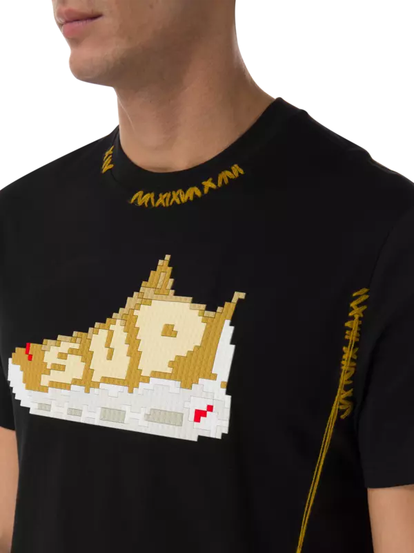 /original/MHEB08BCT16_8BIT_Black_4.png_convert-600x800
