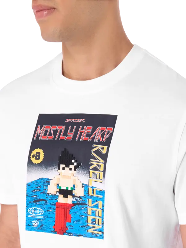 تيشرت أسترو أون ذا مون