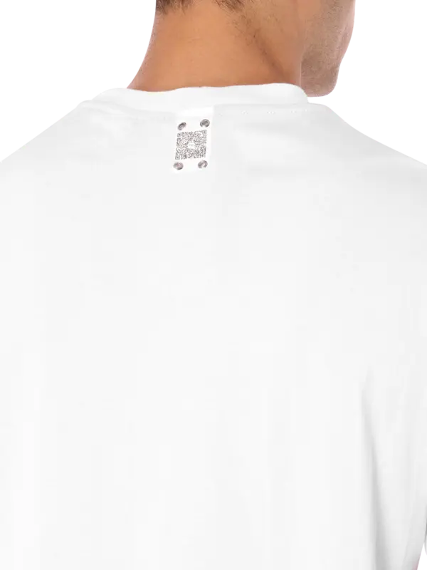 تيشرت أسترو أون ذا مون