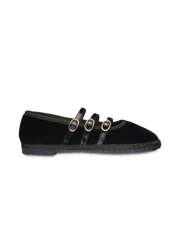 /original/MINABLACK_CONS_Black_1.png_convert-600x800
