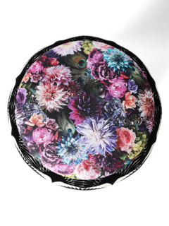 The Queen Pouf Chair : The Beauty Flock Black Velvet Embiossed with Flower Bomb Top