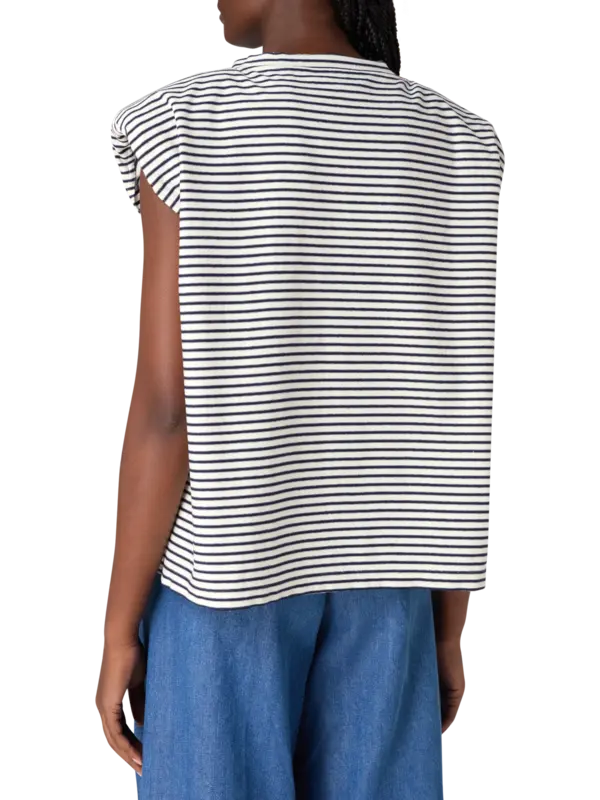 /original/MJD604STY240_JEJI_BW Stripes_3.png_convert-600x800