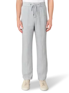 بنطال من الكتان بقصة واسعة