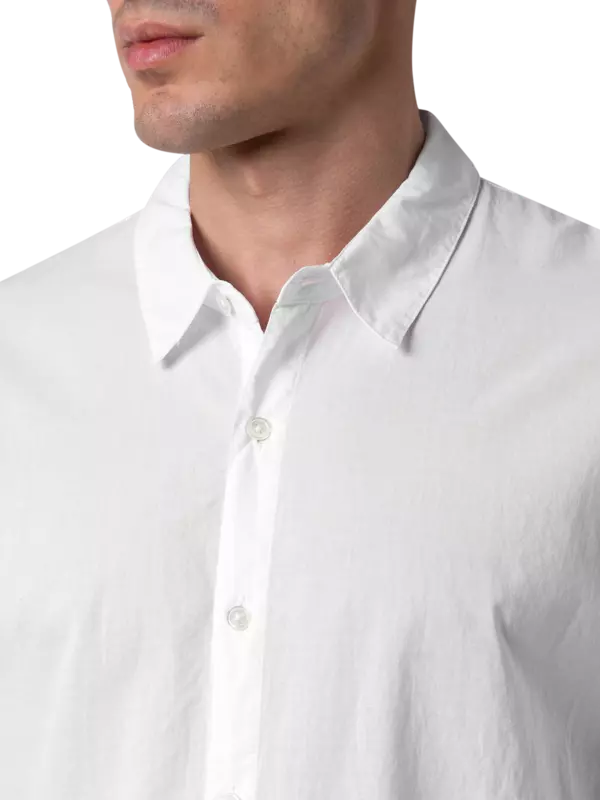 قميص قياسي بأكمام طويلة