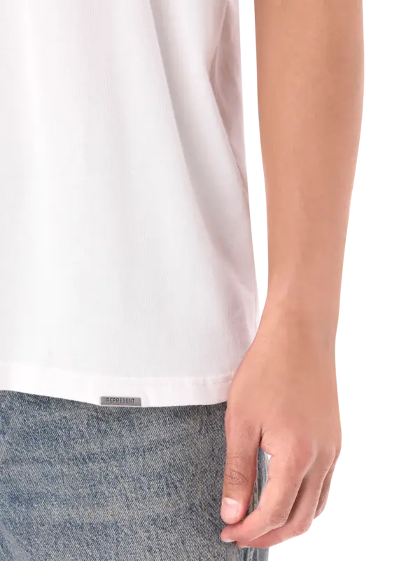 /original/MLM41066_REPR_Flat White_5.png_convert-600x800