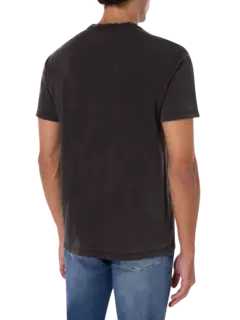 تيشيرت بطبعة كلمة "Amore"