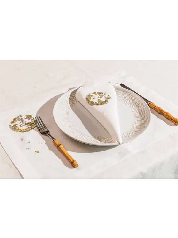 /original/MOONN6_CONS_Gold_2.png_convert-600x800