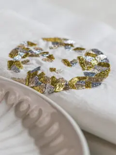 /original/MOONN6_CONS_Gold_3.png_convert-240x320