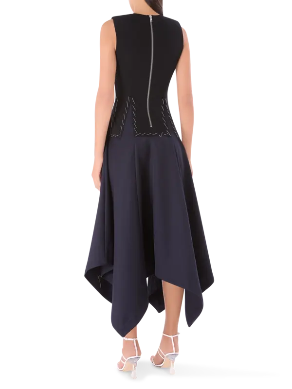 /original/MR250212PNT_MONS_BlackMidni_3.png_convert-600x800