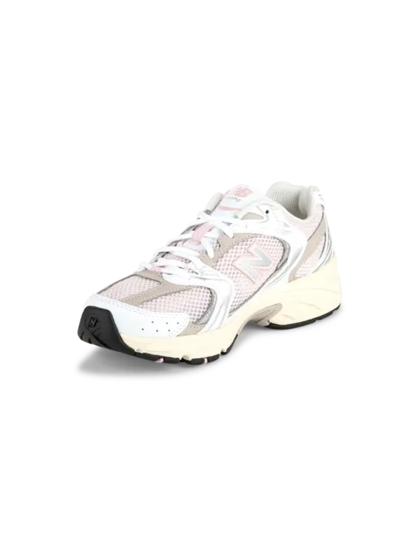 حذاء رياضي 530 برقبة منخفضة