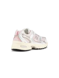 حذاء رياضي 530 برقبة منخفضة