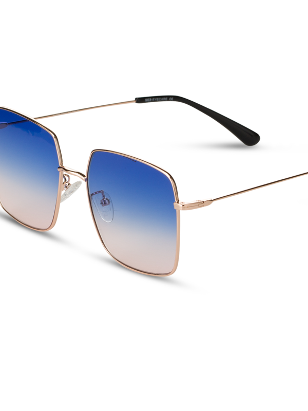 Betty Oversized w Lolliglow Lens