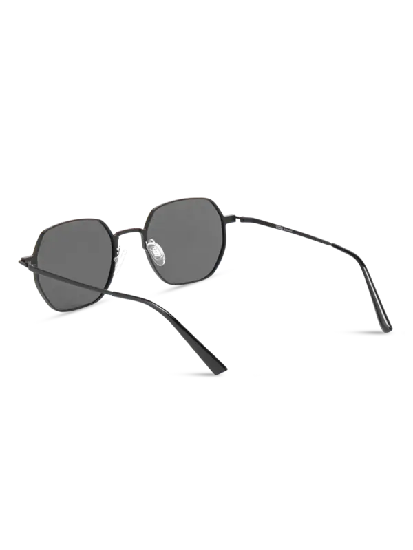 نظارة شمسية سيان