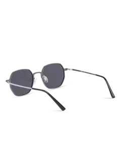 نظارة شمسية سيان