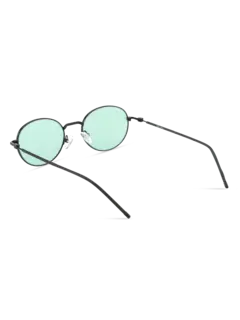 /original/MSYPITT_EYEC_GreenGrass_4.png_convert-240x320