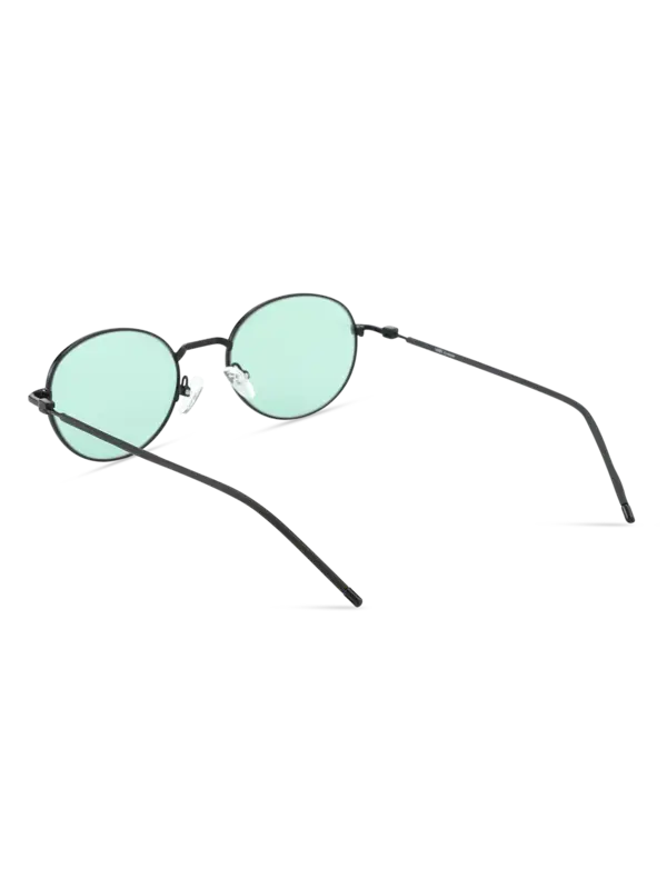 /original/MSYPITT_EYEC_GreenGrass_4.png_convert-600x800