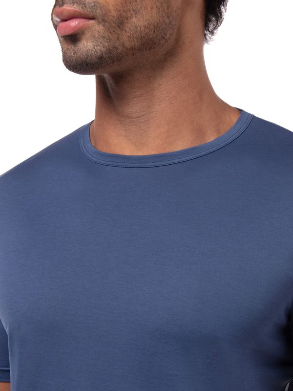 \nCLASSIC CREW NECK T-SHIRT