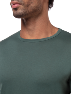 \nCLASSIC CREW NECK T-SHIRT