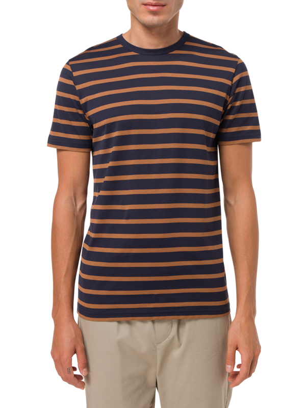 /original/MTSH0001_SUNS_NvyGngrbrd_2.png_convert-600x800