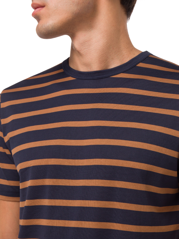 /original/MTSH0001_SUNS_NvyGngrbrd_5.png_convert-600x800