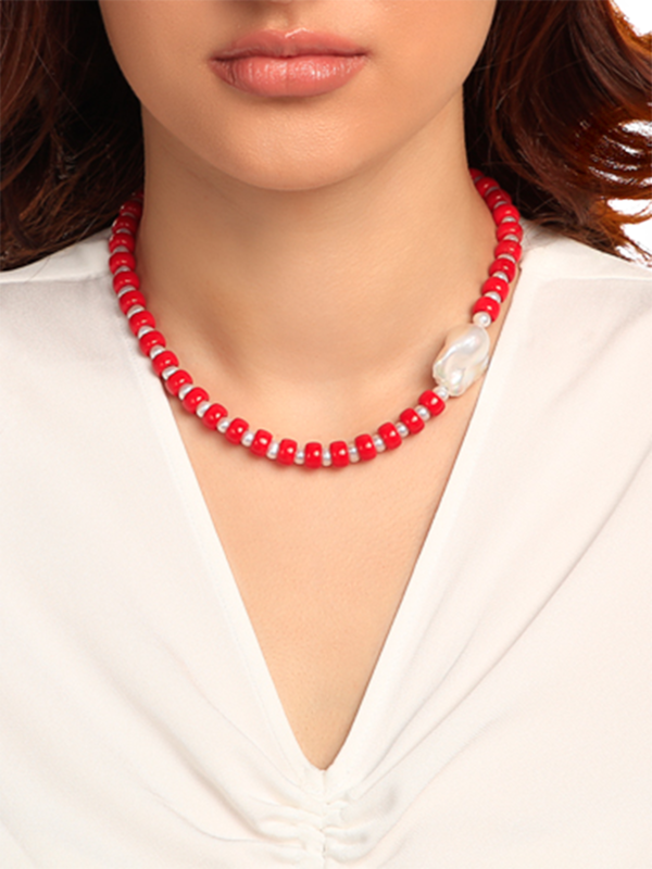 Red and White Beaded Necklace with Baroque Pearl