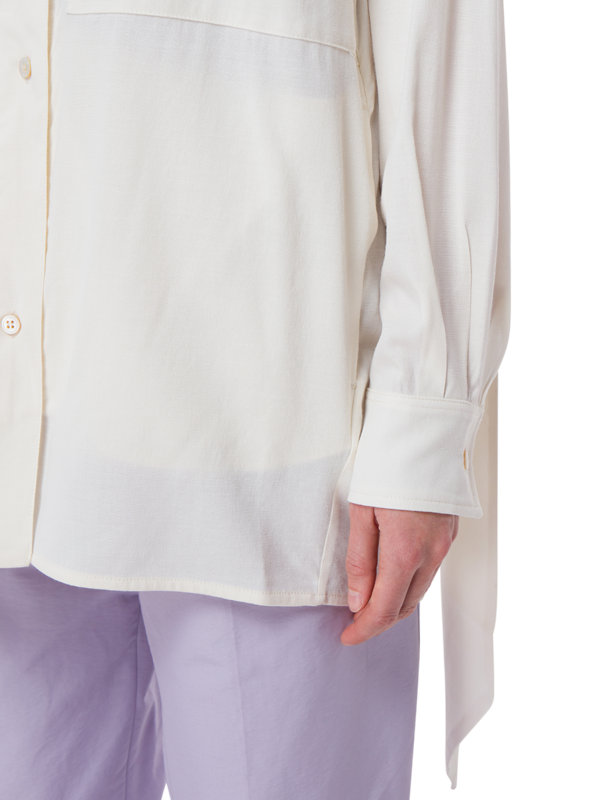 قميص نيت من صوف الفسكوز مزين بجيب