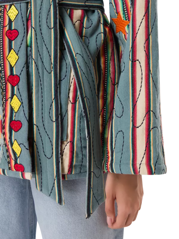 /original/NEWSANTAFE_MNKI_BlueStrpes_5.png_convert-600x800