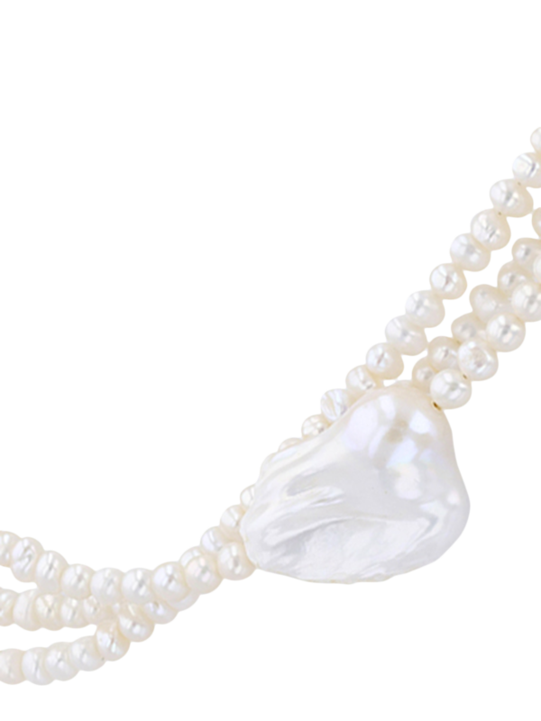 Layered Pearl Necklace with Statement Baroque Pearl