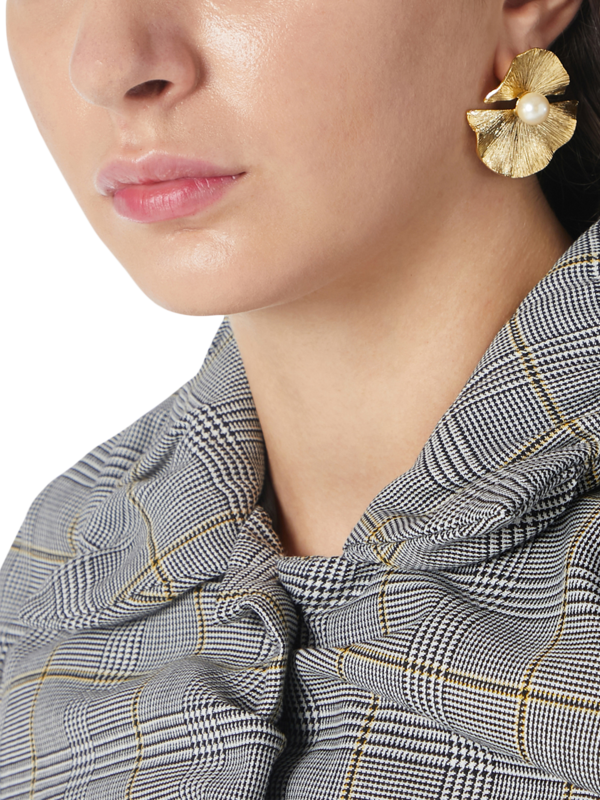 Gold Pearly Scallop Earrings