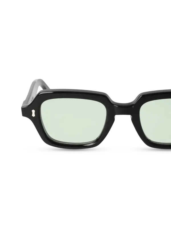 /original/OAEBKLG_TBD_Black_4.png_convert-600x800