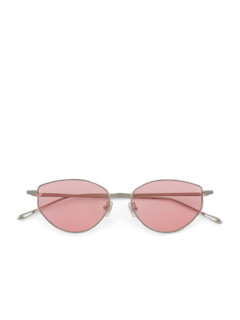 Round silhouette with a straight edge sunglasses