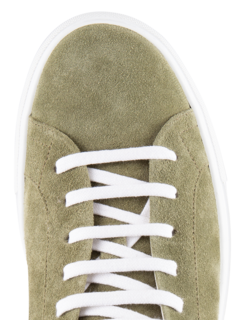 Oil Low Top Sneaker