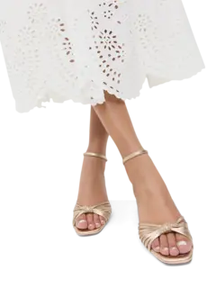 /original/OLIVIA_LORA_Champagne_2.png_convert-240x320