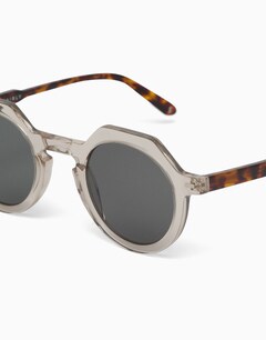 Black Oval Sunglasses