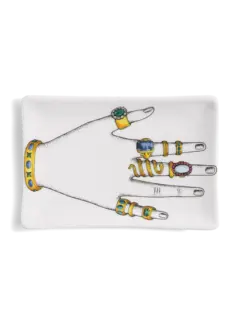 /original/P15Y056_FORN_Blackwhite_1.png_convert-240x320