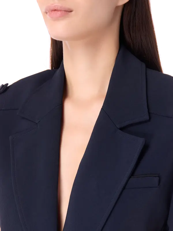 فيست بليزر كوكون بأكمام مطوية