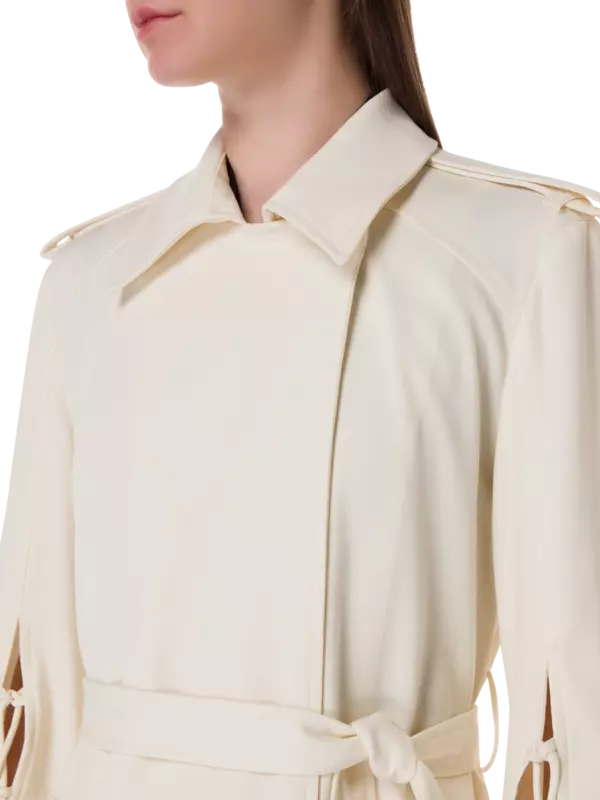 معطف واق من المطر من صوف جبردين